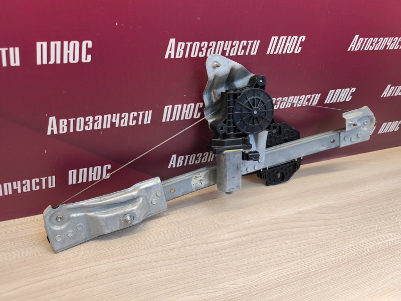 Стеклоподъемник    двери