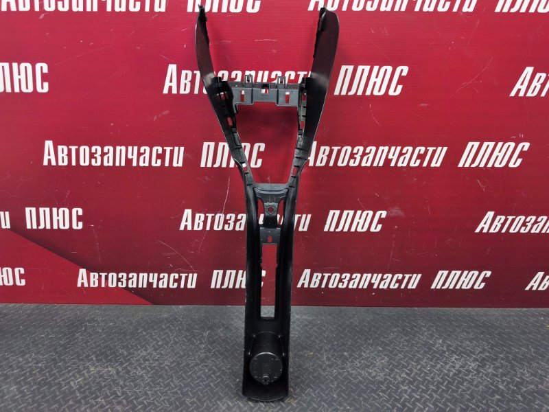 Консоль между сидений