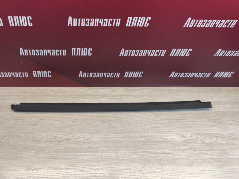 Уплотнитель стекла двери внешний