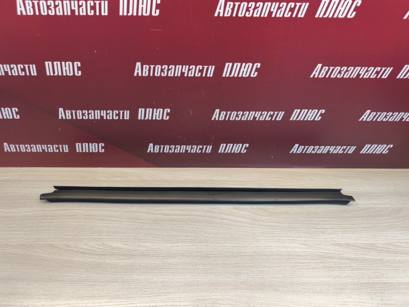 Уплотнитель стекла двери внутренний