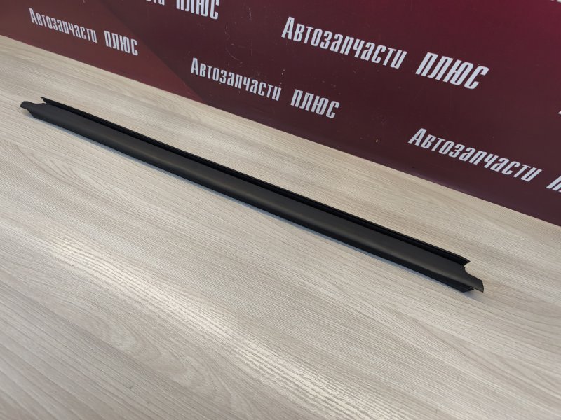 Уплотнитель стекла двери внутренний