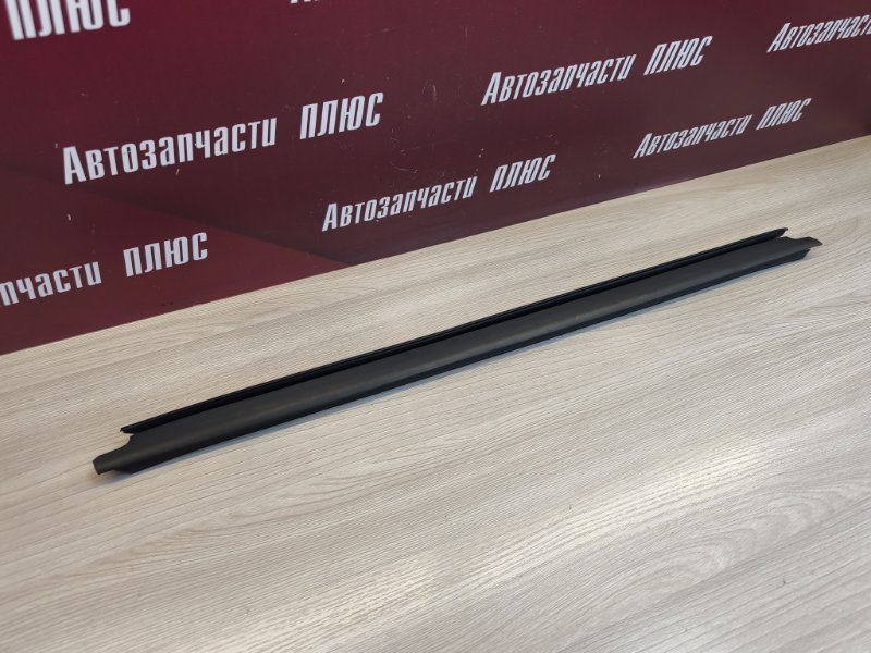 Уплотнитель стекла двери внутренний