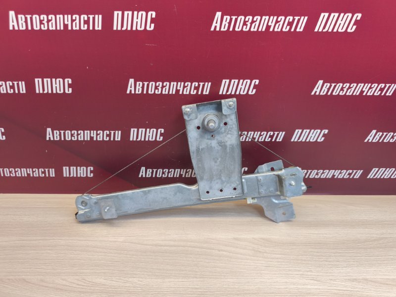 Стеклоподъемник    двери