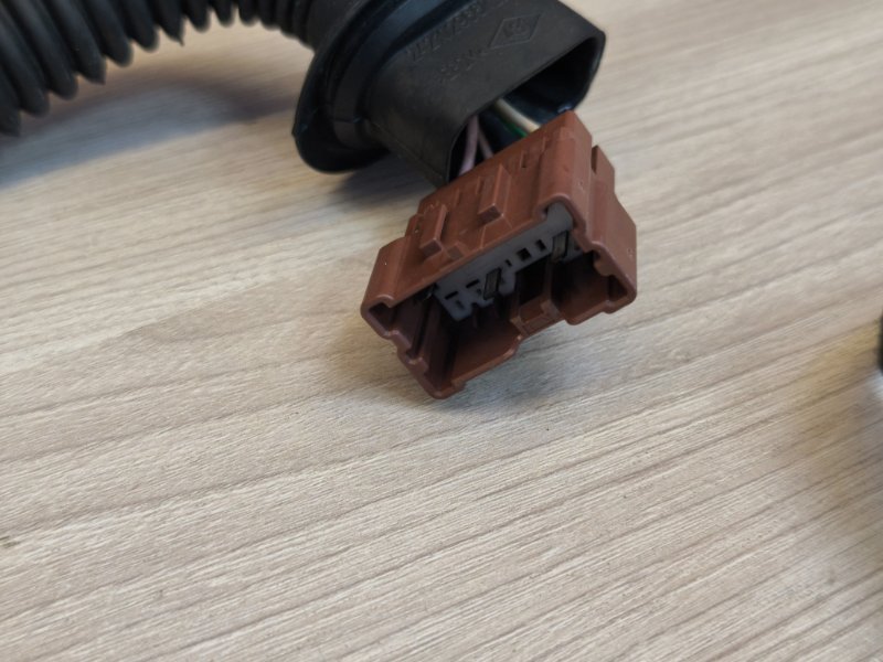 Проводка двери