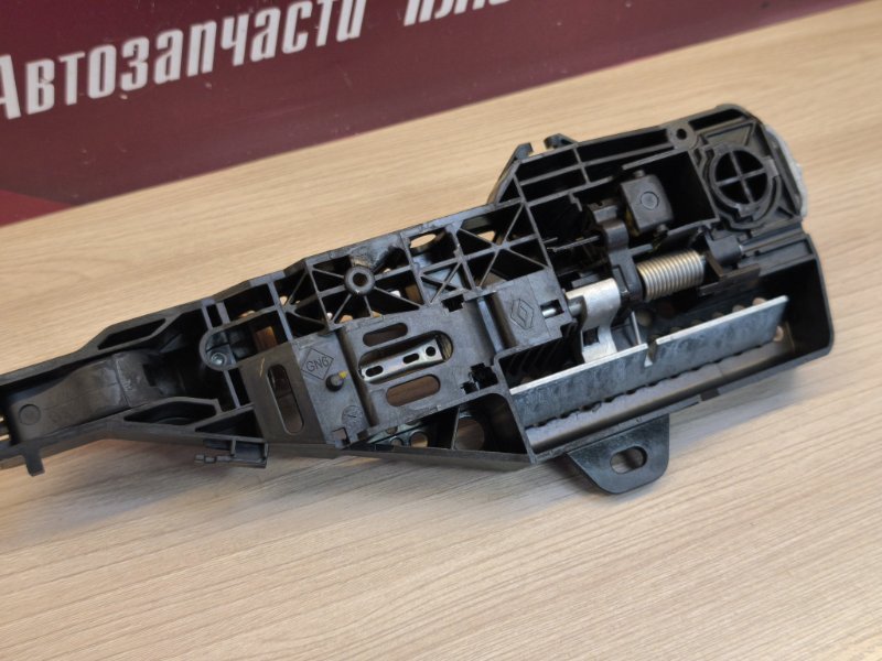 Ручка двери внешняя