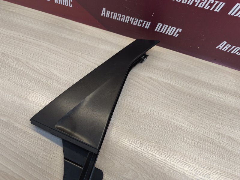 Накладка двери