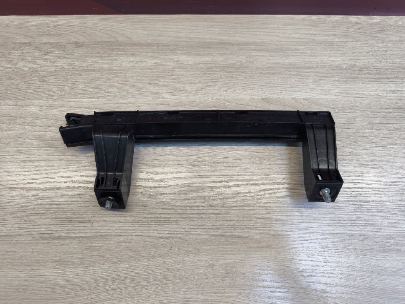 Направляющая стекла     двери