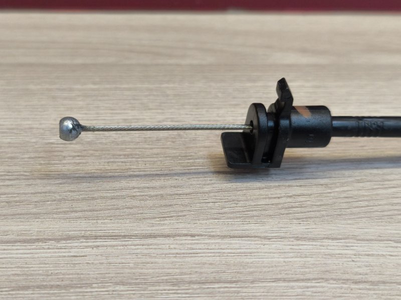 Трос замка двери