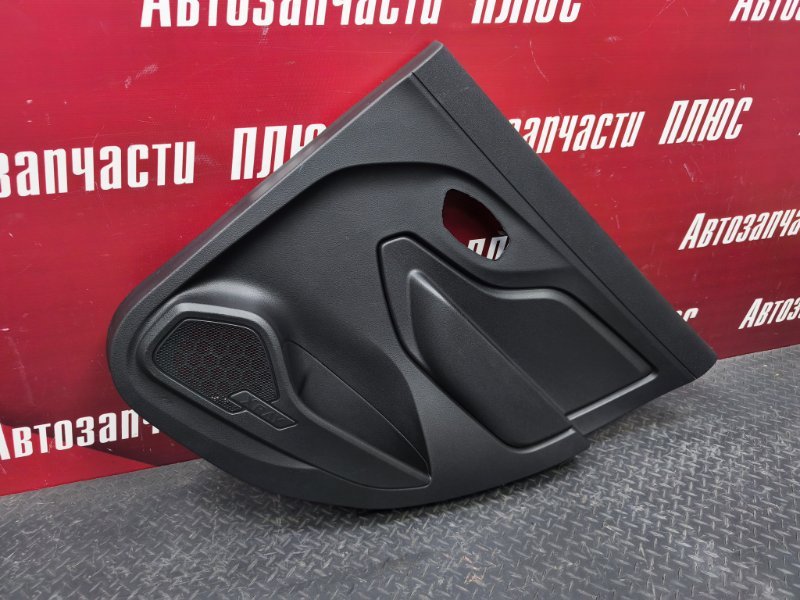 Обшивка боковой двери