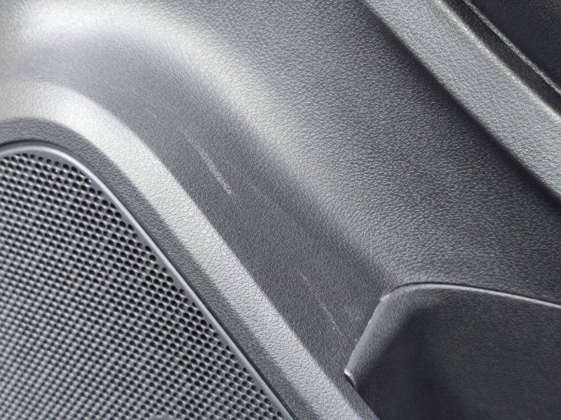 Обшивка боковой двери