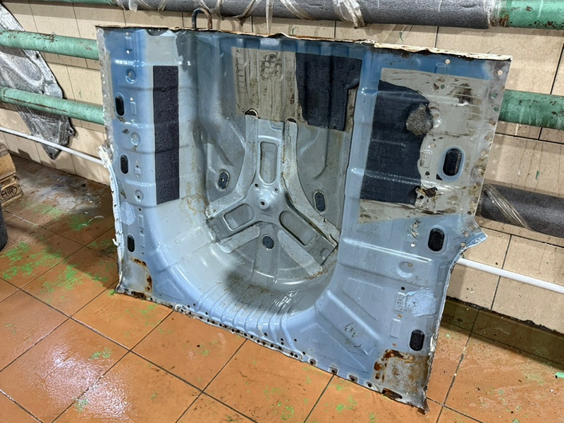 Задняя панель