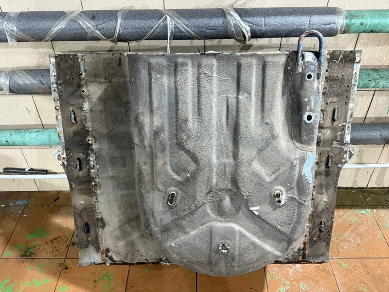 Задняя панель