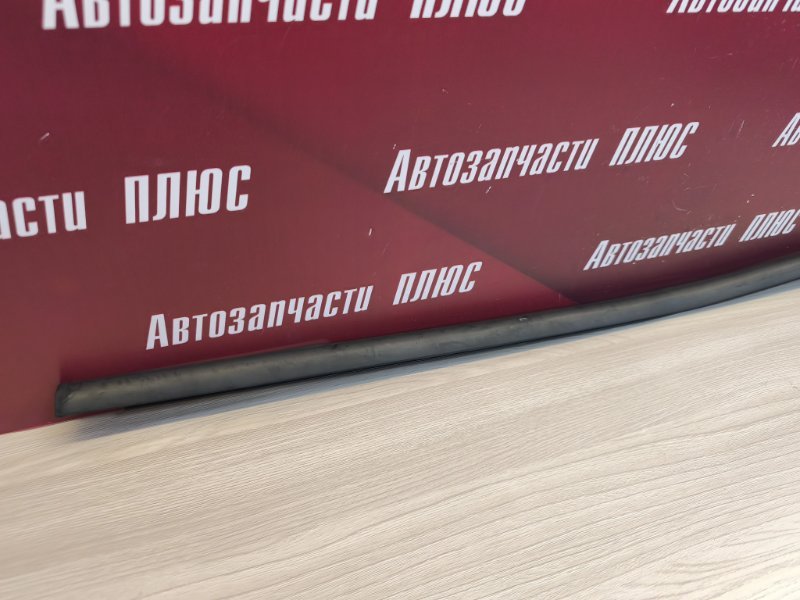 Уплотнитель стекла внешний