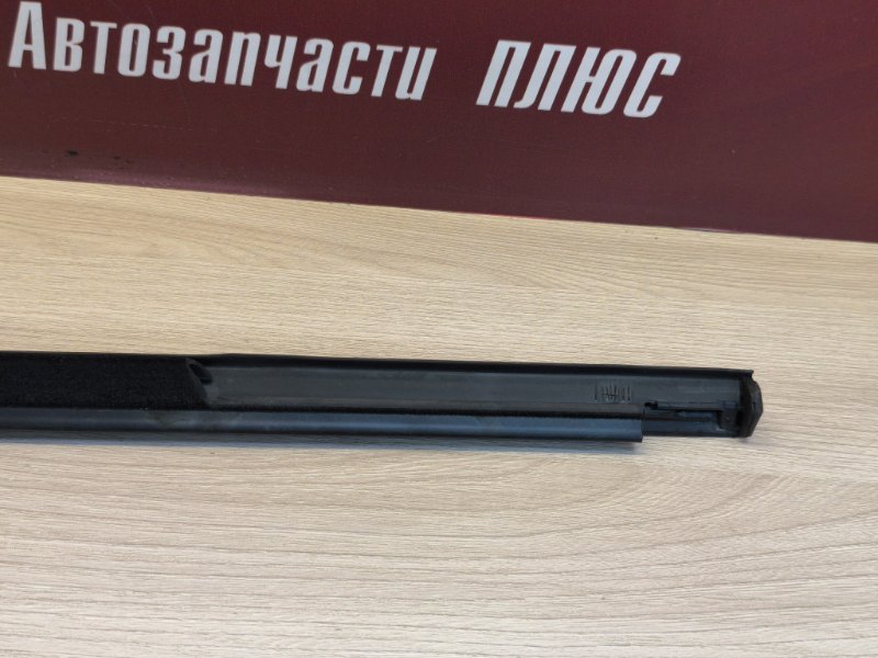 Уплотнитель стекла внешний