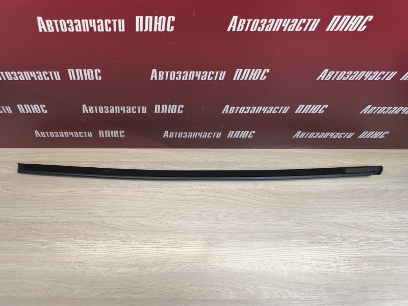 Уплотнитель стекла двери внешний