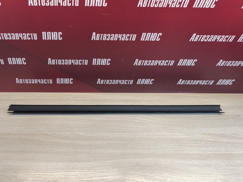Уплотнитель стекла двери внутренний