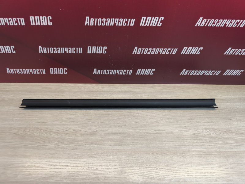 Уплотнитель стекла двери внутренний