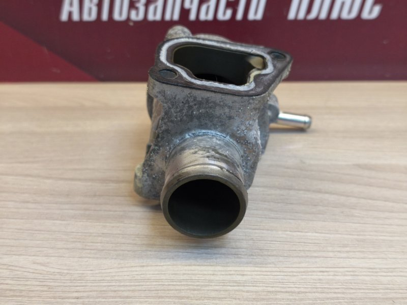 Термостат с корпусом