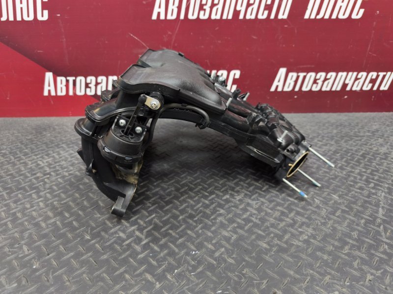 Впускной коллектор