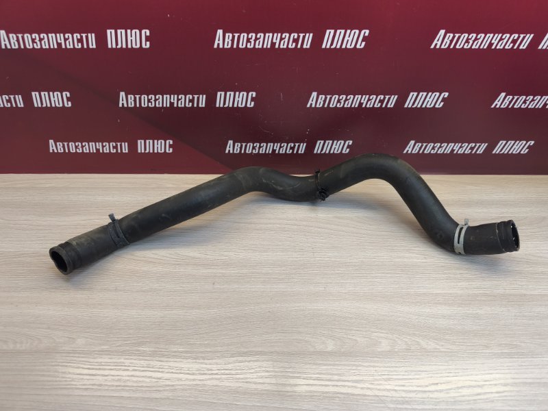 Патрубок радиатора нижний