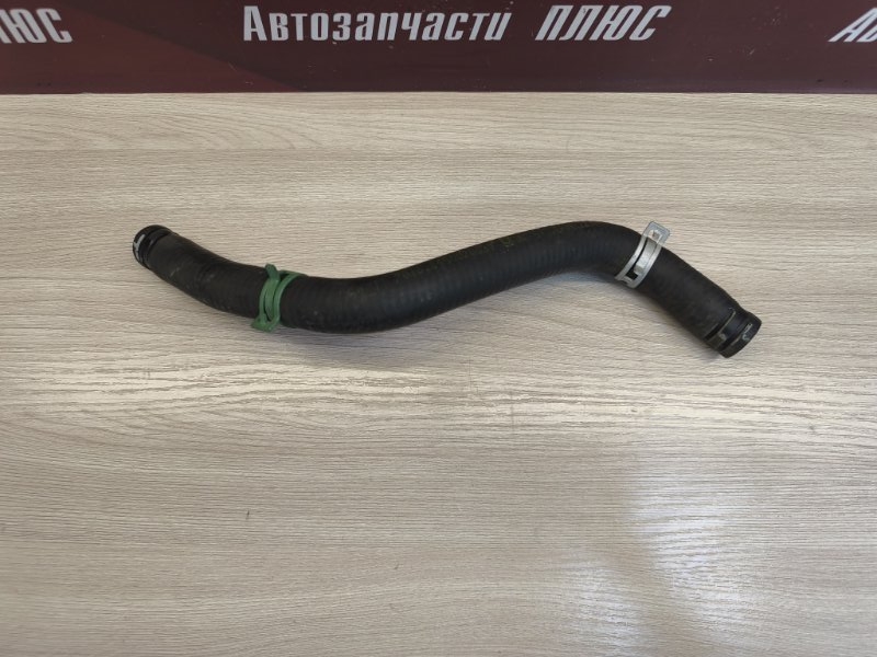 Патрубок радиатора