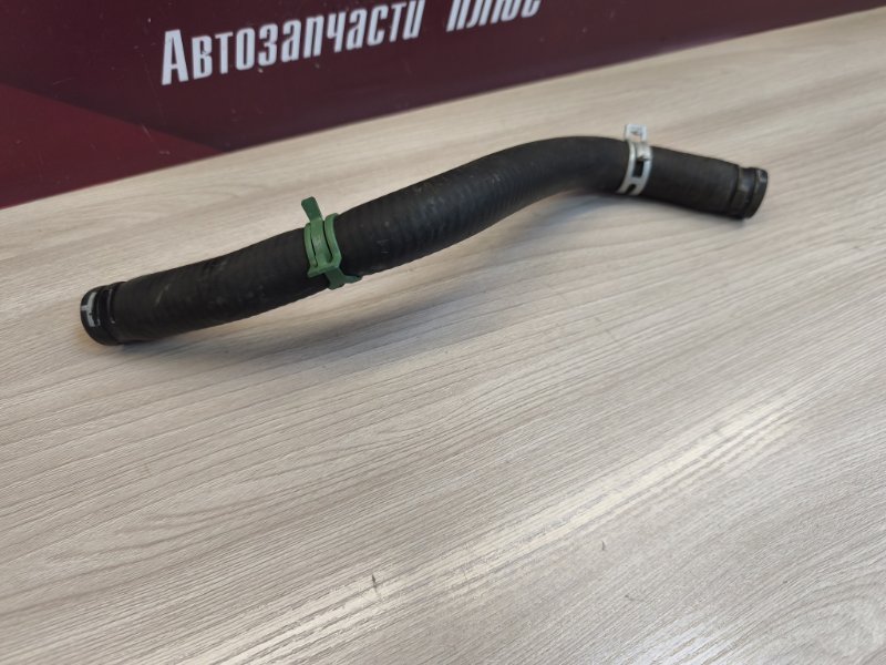 Патрубок радиатора