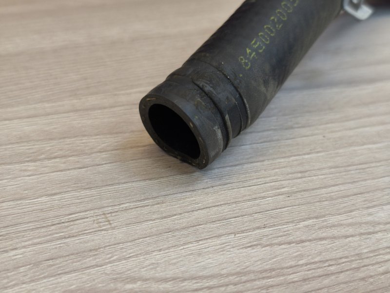 Патрубок отопителя