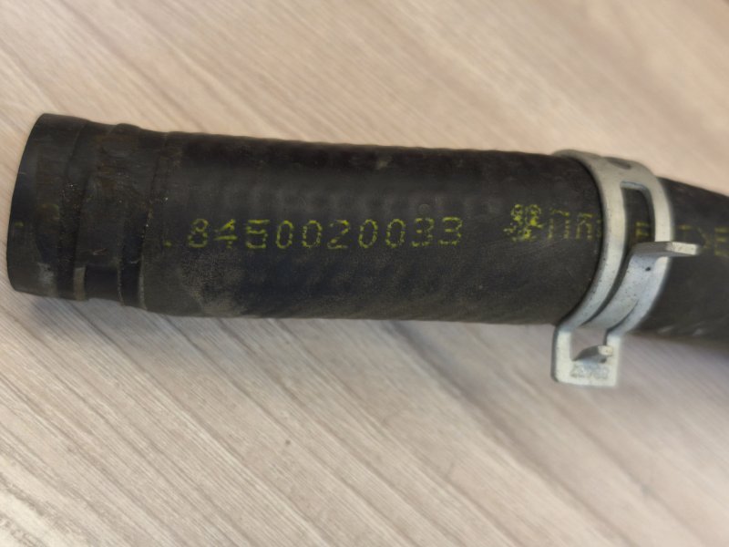 Патрубок отопителя