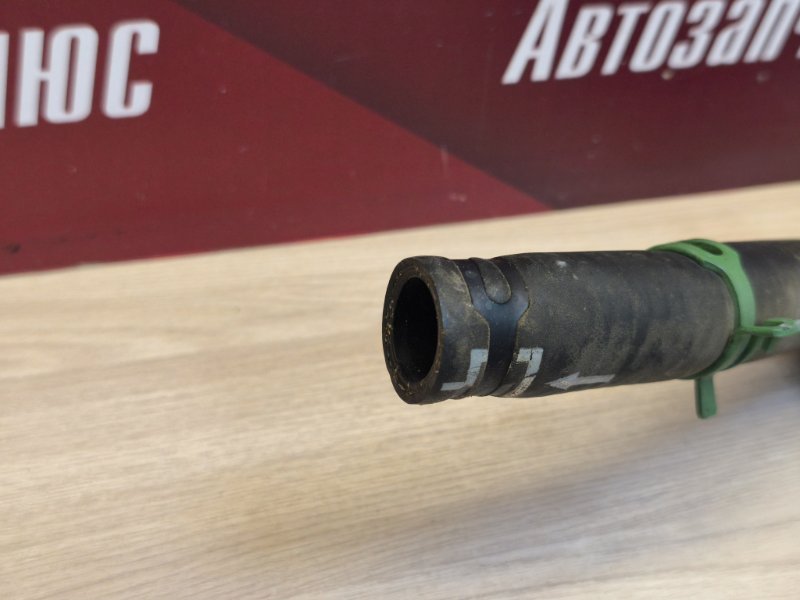 Патрубок отопителя