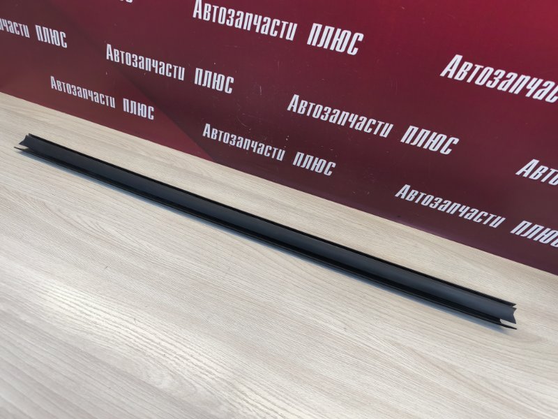 Уплотнитель стекла двери внутренний