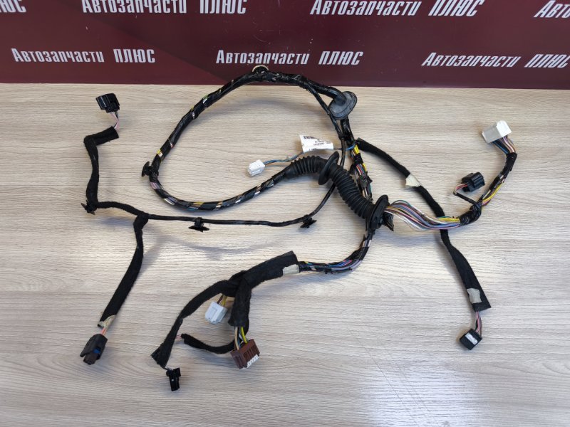 Проводка двери