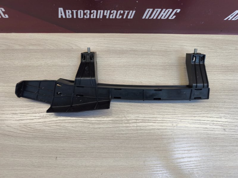 Направляющая стекла     двери