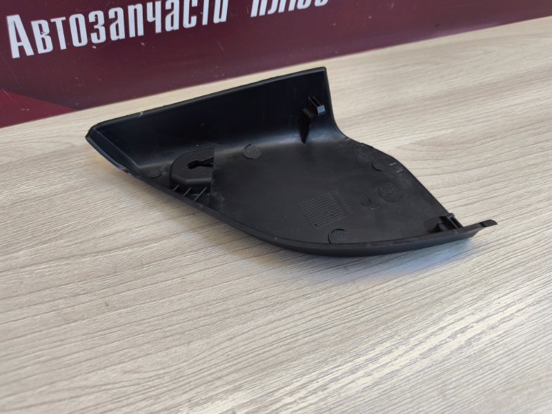 Уголок зеркала