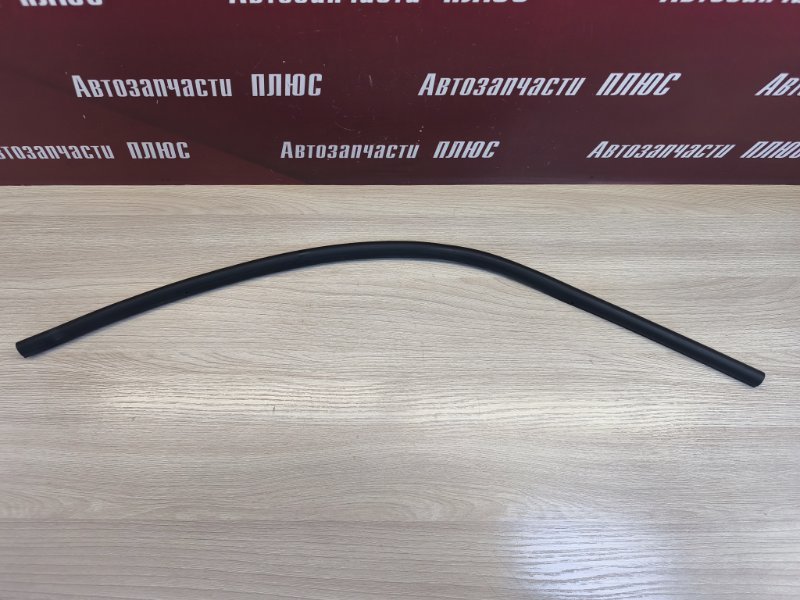Уплотнительная резинка боковой двери