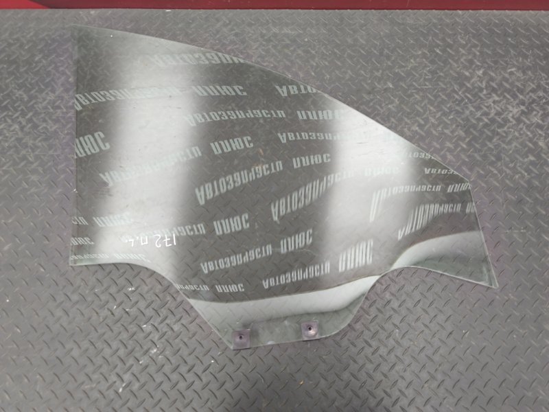 Стекло двери