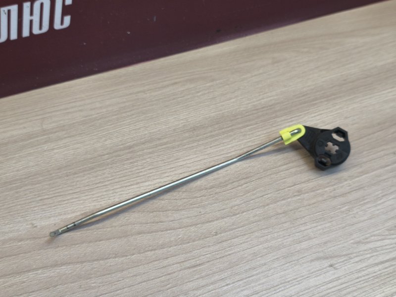 Тяга замка двери