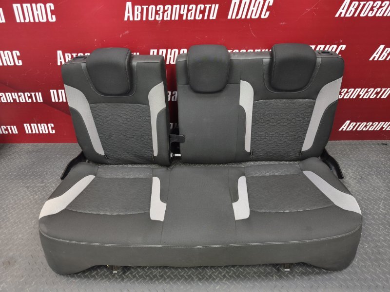 Сиденья комплект