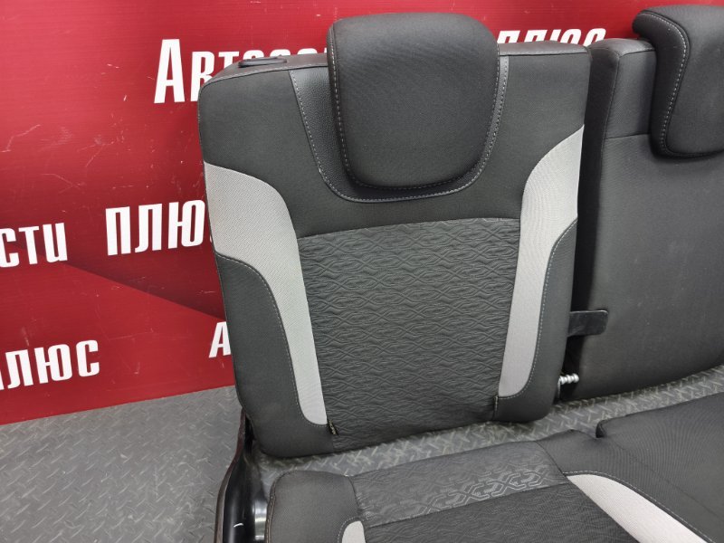 Сиденья комплект