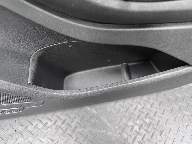 Обшивка боковой двери