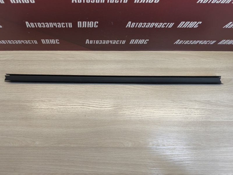 Уплотнитель стекла двери внутренний