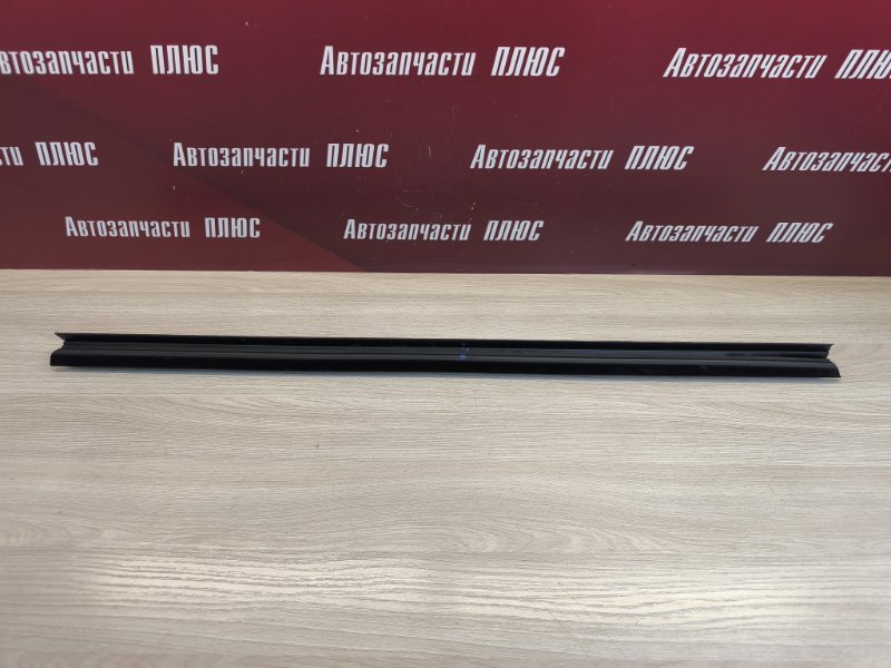 Уплотнитель стекла двери внутренний