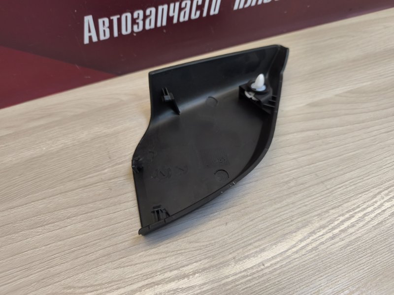 Уголок зеркала