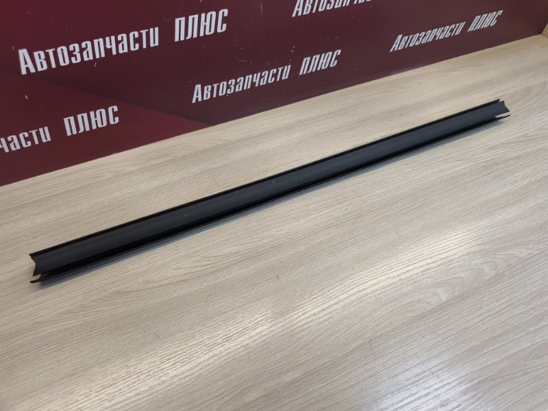 Уплотнитель стекла двери внутренний