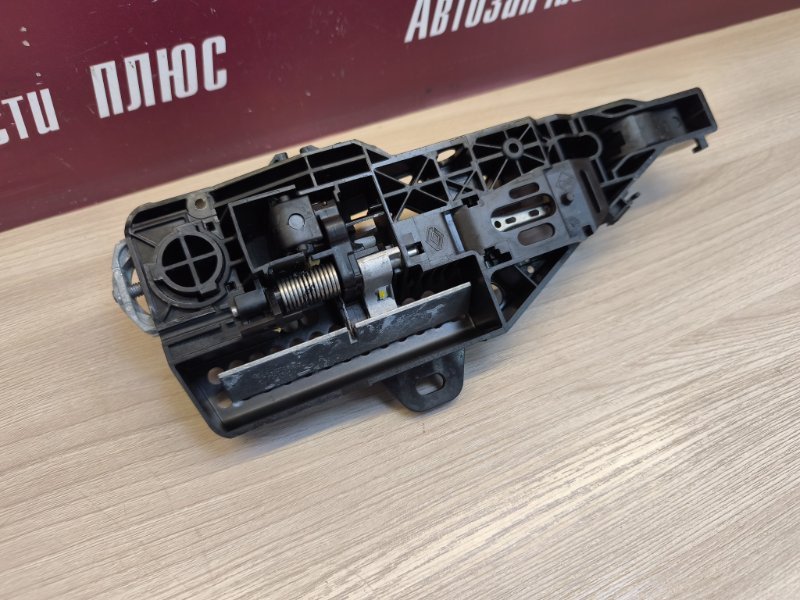 Ручка двери внешняя