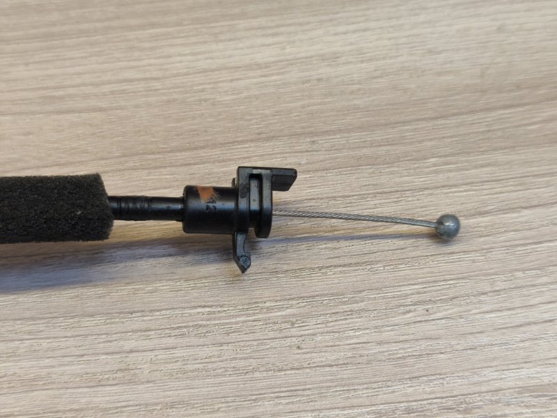 Трос замка двери