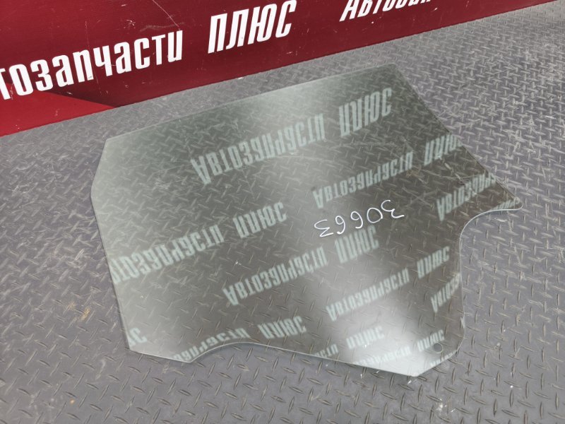 Стекло двери