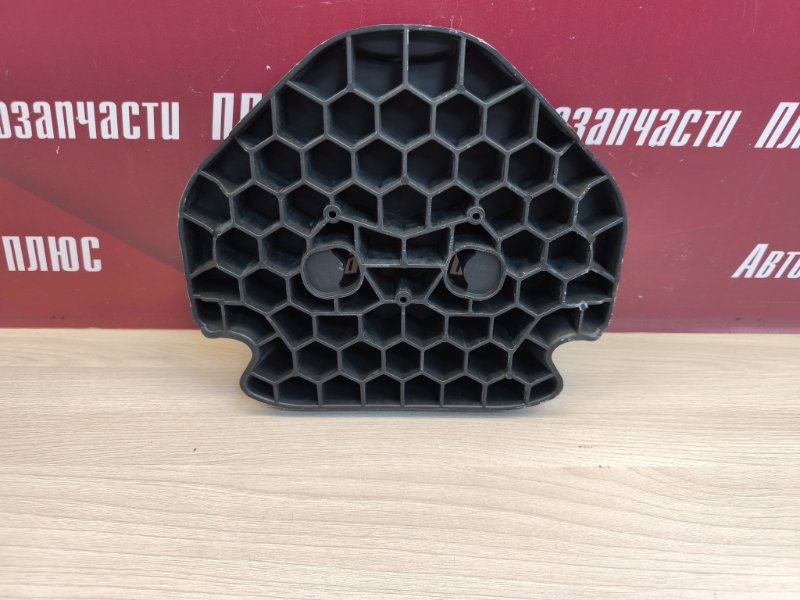 Кронштейн стеклоподъемника