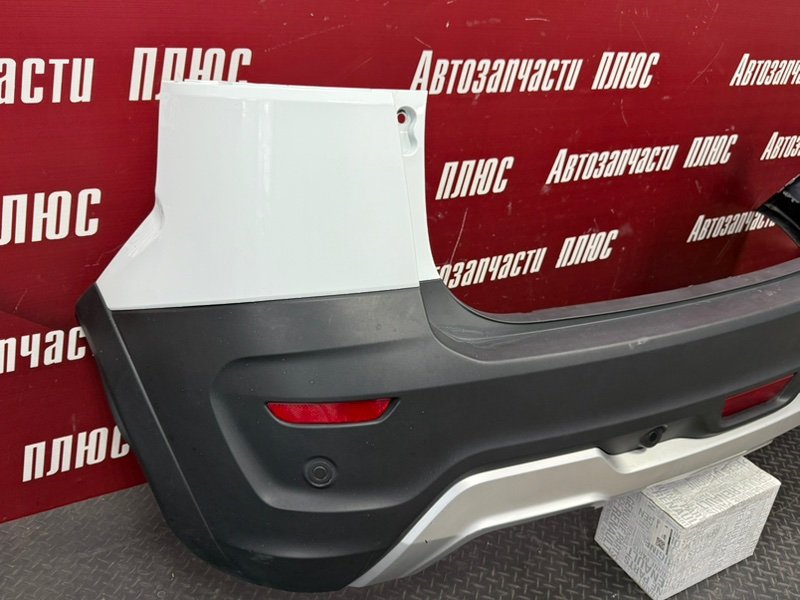 Бампер задний