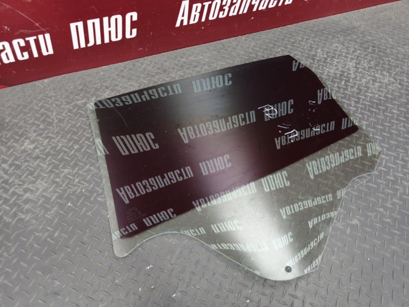 Стекло двери