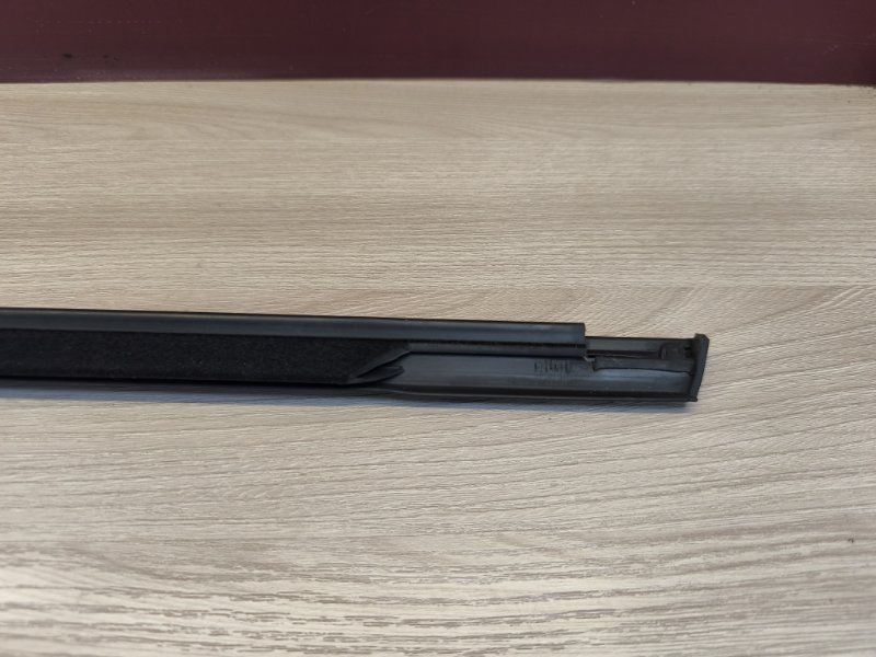 Уплотнитель стекла внешний